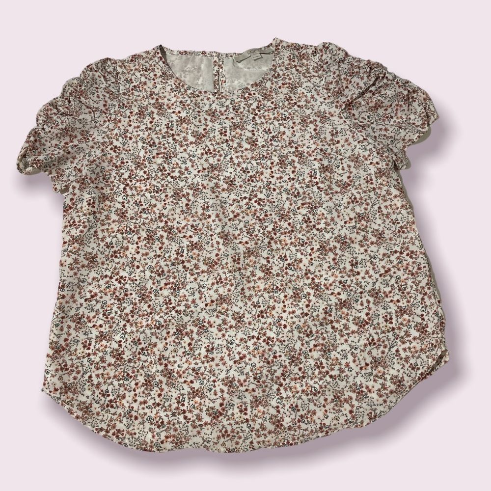 Loft floral top size Medium